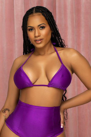 Parte superior de bikini de triángulo morado